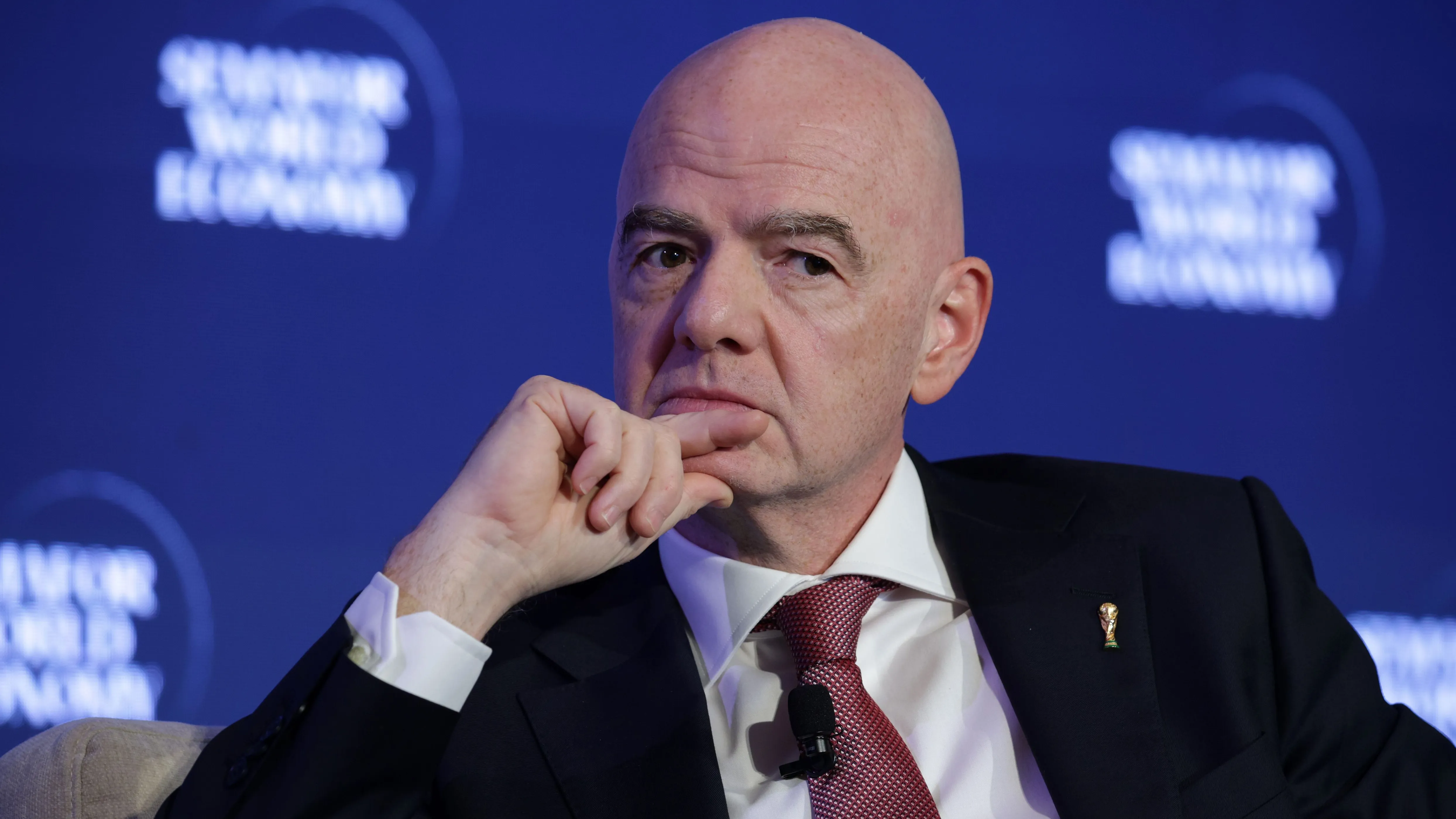 FIFA向211个会员协会发函:道歉、承认错误并警告维护组织声誉