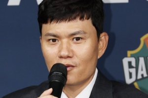 江原FC主帅:因赛程冲突未带来最佳阵容 为取胜而来已做充分准备