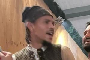 图片报:萨内参加啤酒节被一名球迷狂骂,前者受不了两人互殴