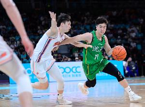 直播吧:张峻豪&黄秋实即将启程 参加新赛季西班牙男篮U22联赛