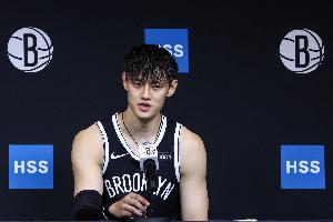 媒体人:曾凡博表现不算亮眼&篮网也没给多少机会 二番战好好打