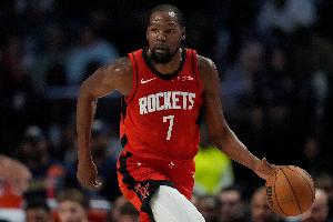 缺的就是这个！杜兰特首节多次个人硬解 8投3中拿到8分