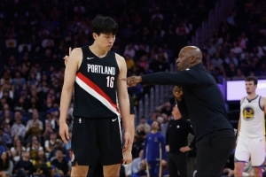 NBA反赌扫黑!杨翰森一觉起来主教练没了