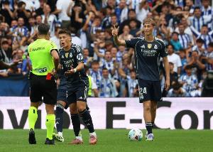 后防线利好!阿斯:皇马后卫赫伊森、阿森西奥均可出战巴萨