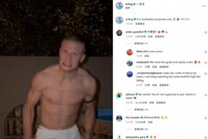 ?魔人本色！哈兰德赛后晒MVP奖杯，室外赤膊咬牙接受冰浴