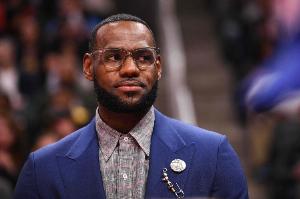 夸梅:赌球必输 因为NBA都是剧本安排好的 詹姆斯也是其中一部分