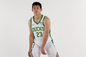媒体人:不管是林葳还是赵维伦 在NCAA立足的根本都是投篮和三分