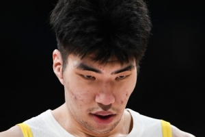 余嘉豪:我需要提高自己的能力 金钱不是我现在想去追求的东西