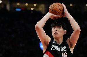 11投3中&三分6中1!韩乔生:杨瀚森命中率太低了 还得多练