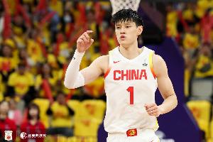 媒体人:中国男篮在内线&锋线都有加强 张镇麟和曾凡博要调整状态