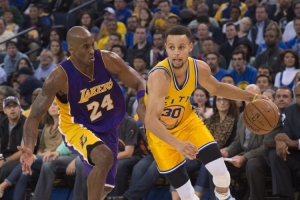 杨毅:近30年NBA前五强是乔詹鲨佛库 因为库里的稳定性强于科比
