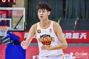 20中7!媒体人:冷水来得很及时 希望能让王浩然学到一些东西
