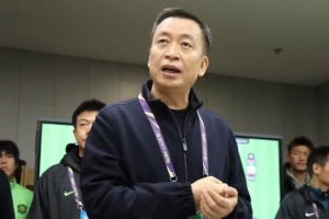 国安董事长周金辉赛前鼓励球队:用血性告诉河南,他们治不了国安