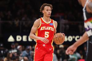 进攻相当高效！丹尼尔斯19中13砍全队最高27分 抢到5个前场篮板