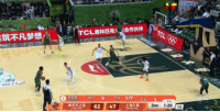 差点两双！拉维特半场10中6轰下17分2板9助 正负值+18