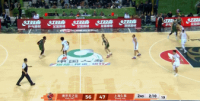 外线神准！马内克半场三分6投全中砍下18分8板 正负值+18！
