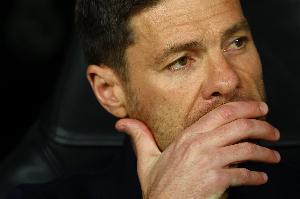 龙赛罗：几乎全主力的皇马居然要向西协甲倒数球队求饶，太丢人了
