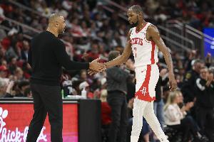 丹佛媒体人：火箭至少能打进季后赛次轮 只有两三支球队比他们强