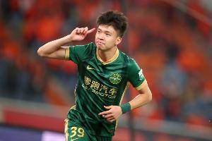 11球,王钰栋是2012年以来首位在中超进球上双的20周岁以下球员