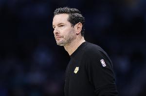 雷迪克：裁判判罚的一致性亟待解决 我一直联系NBA官方但无人回应