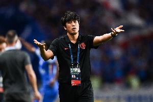 足球报:蓉城与徐正源去年就有过信任危机,莱切特接近续约