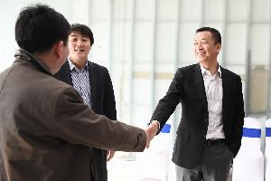 媒体人：国安选帅是周金辉亲自对接的，包括非常接近的蒙哥马利
