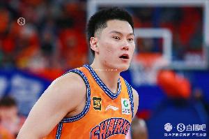 新民体育:一再证明自己,郭士强为何还是看不上上海男篮的他?
