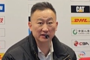 刘维伟:球员要有魄力和敢打 教练承担结果 不在乎多两个教练下课