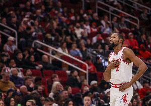 KD:习惯了65场门槛 设定这是考虑球迷 但球迷抱怨估计会改回去