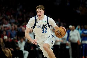 全队三分命中率21.4%！弗拉格：必要的防守我们没有 简单投篮不进