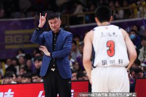 媒体人:广东赢得艰难还是因为防守太差 深圳外援速率快不好防