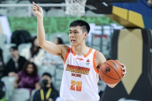 媒体人:庞峥麟不善言辞 今天人狠话不多 面对误判也从来不找裁判