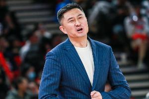 媒体人:宏远是典型的靠长板来赢球&回避短板 他们要考虑改变打法