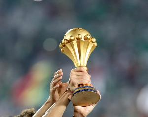 卫报:非洲多国足协反对非洲杯4年1届,足联疑似联合FIFA先斩后奏
