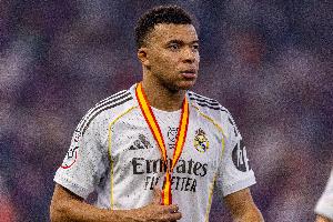 萨尼亚：姆巴佩能赢得金球奖，除非他在世界杯表现糟糕