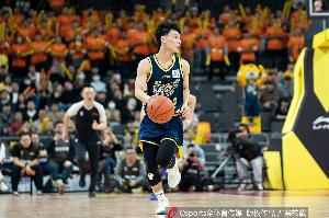 媒体人：徐杰票数较去年几乎翻倍 CBA和抖音合作的效果立竿见影？