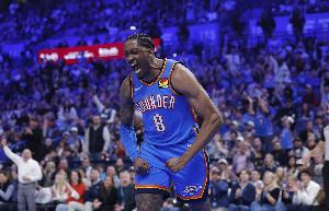 湖媒无奈：雷霆好几周没更新杰伦威消息 他看到湖人直接复出?