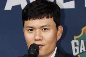 江原FC赛前发布会:争取战胜海港,达到10分的预计晋级线