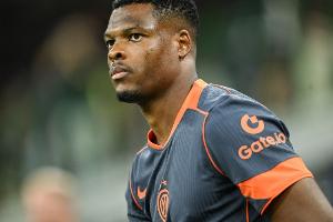 意媒:国米边卫邓弗里斯违约金为2500万欧,利物浦和马竞有意