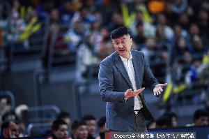 希望补强争冠短板!媒体人:广东正在寻找护筐型大外援