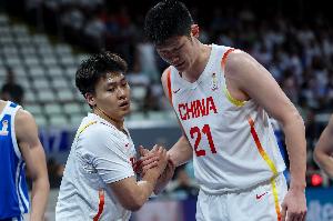 热度高！“中国男篮险胜中国台北男篮”词条 一度冲上微博热搜第2