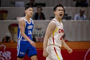 赵继伟：两场比赛都从悬崖边拉回来 大家有血性 希望能唤醒大家