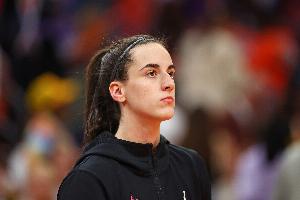 詹姆斯:18岁进NBA多少人希望我失败 有类似经历&全力支持克拉克