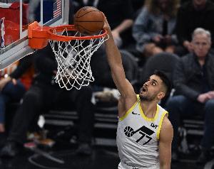 美记：NBA旧将尤特赛文加盟火箭下属G联赛毒蛇队