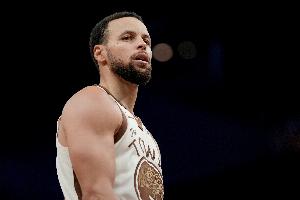 三分之神?祝勇士巨星斯蒂芬·库里38岁生日快乐!?