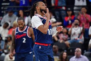 NBA彩经:步行者拼快船 骑士难胜热火 火箭轻取灰熊 火箭大胜篮网