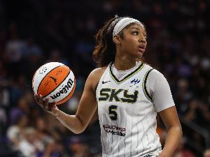 WNBA交易?！安吉尔·里斯被芝加哥天空交易至亚特兰大梦想