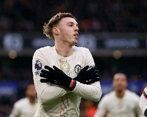 阿达拉比奥尤:很高兴看到帕尔默戴上袖标,他是兄弟也是球队领袖