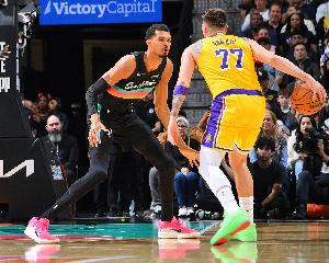 香波特:NBA必须严守65场规则 一旦开始让步就会永远让步最终废除
