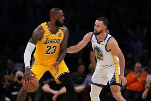 NBA彩经:凯尔特人胜尼克斯锁东部第二 勇士击退湖人